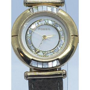 Fossil womens watch NEEDS A BATTERY